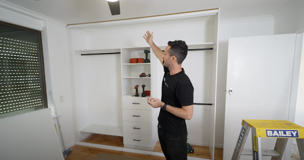 Top Bottom Track Top and Bottom Tracks - myDIY.com.au