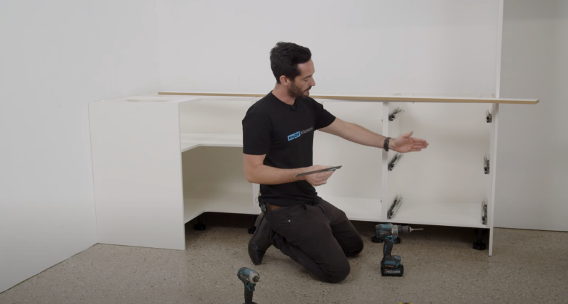 Kicker For Riser How To Fit Kickers - myDIY.com.au
